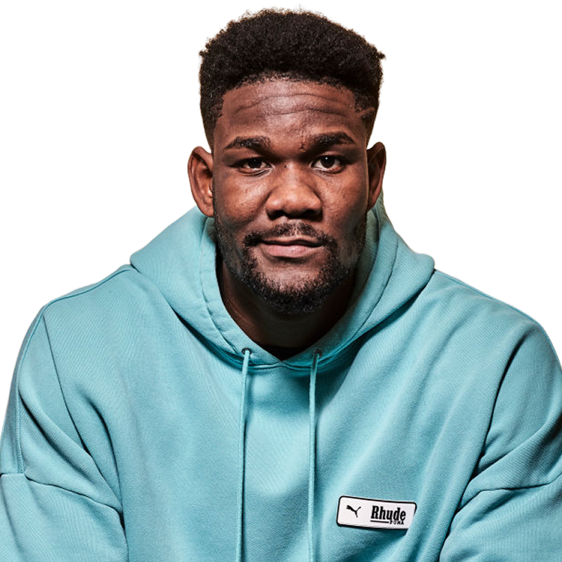 Deandre Ayton arrives to the arena before the game