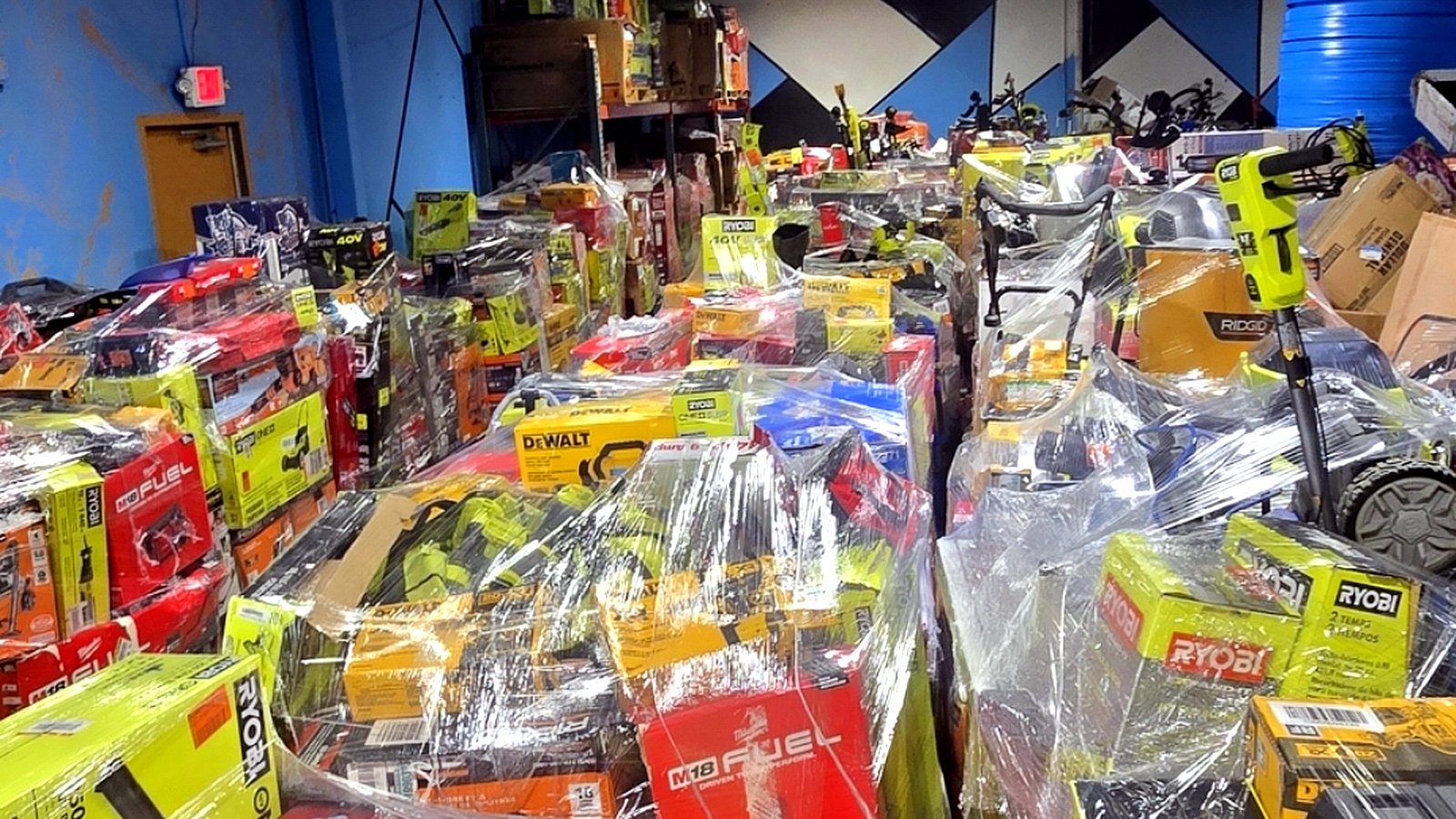 Reselling Liquidation Items for Profit: Tips for Beginners