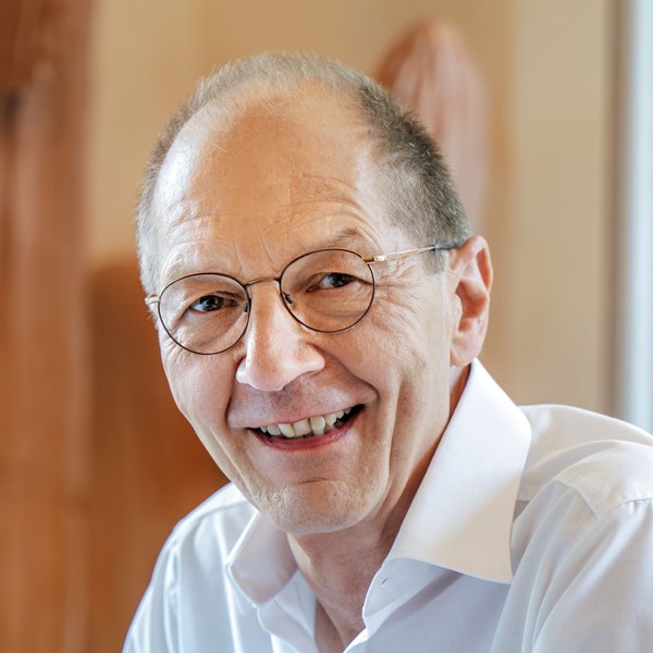 Dr. Torsten Möller