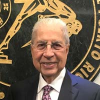 Dennis W. Hernández