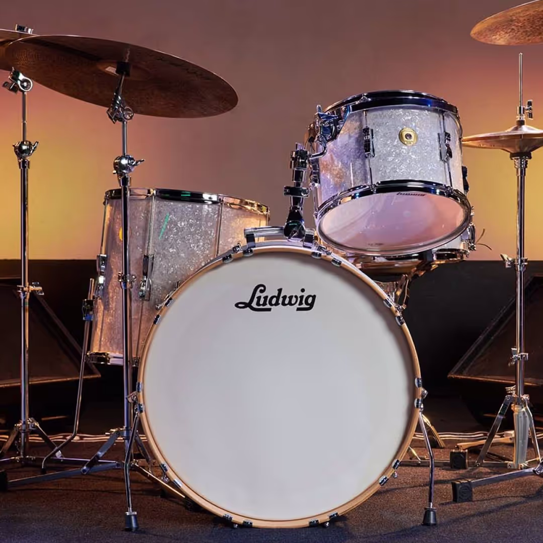 Ludwig Classic Maple drum kit