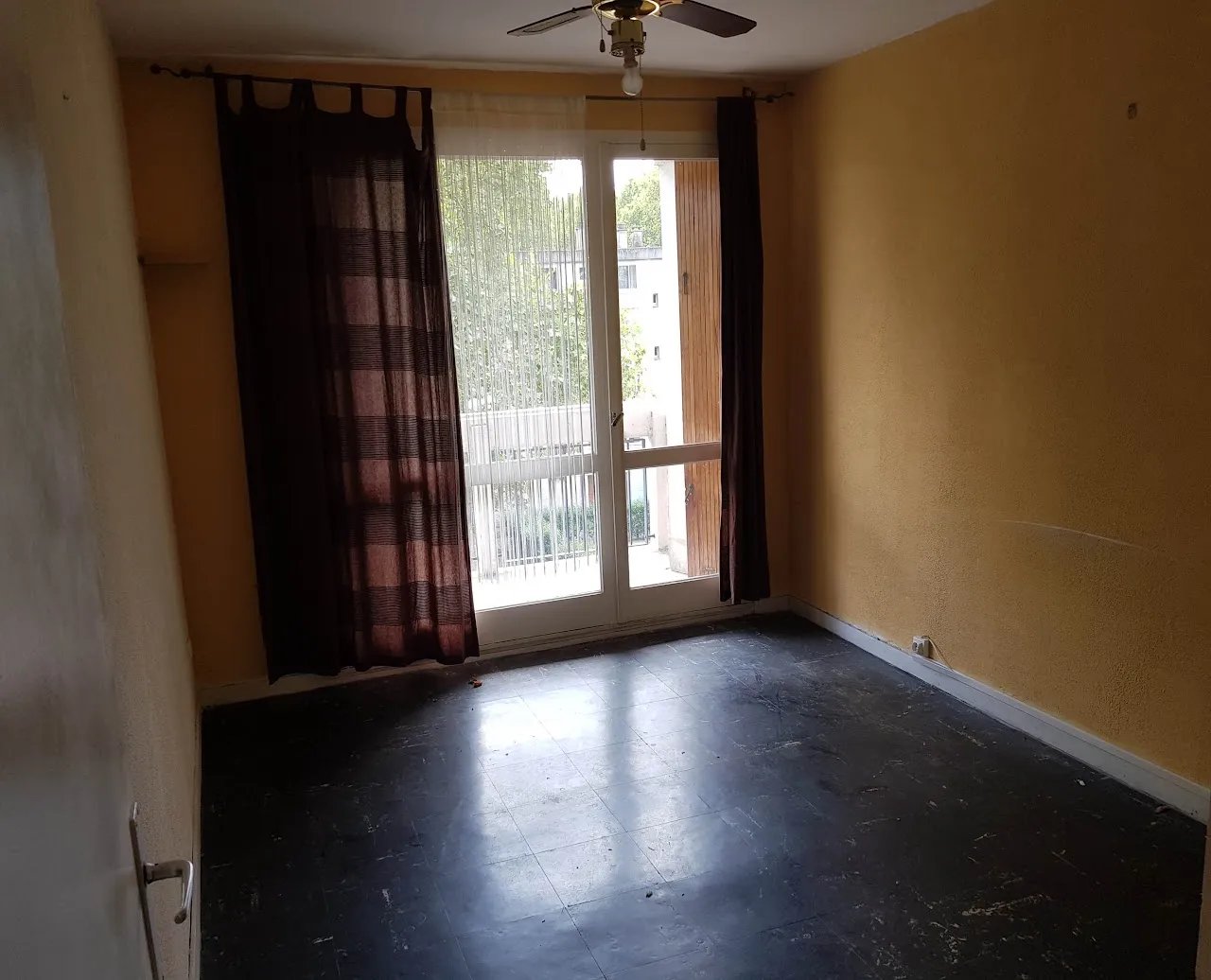 La troisième chambre avant la rénovation