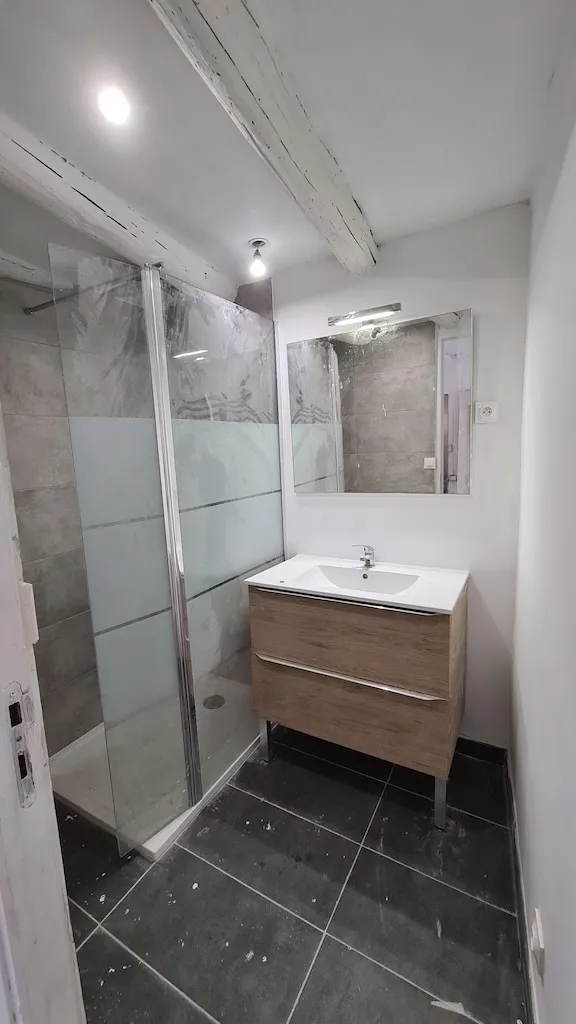 pose sanitaire salle de bain