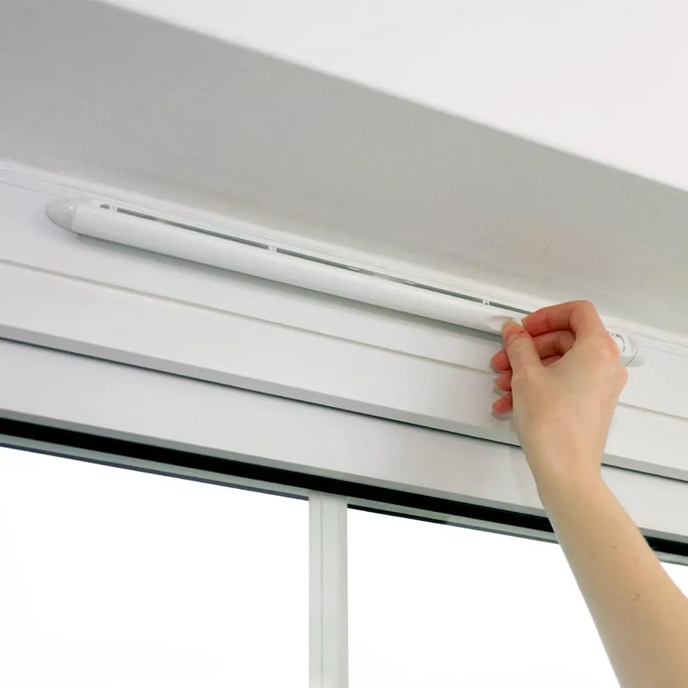 La grille de ventilation au-dessus de ma fenêtre est-elle importante ?