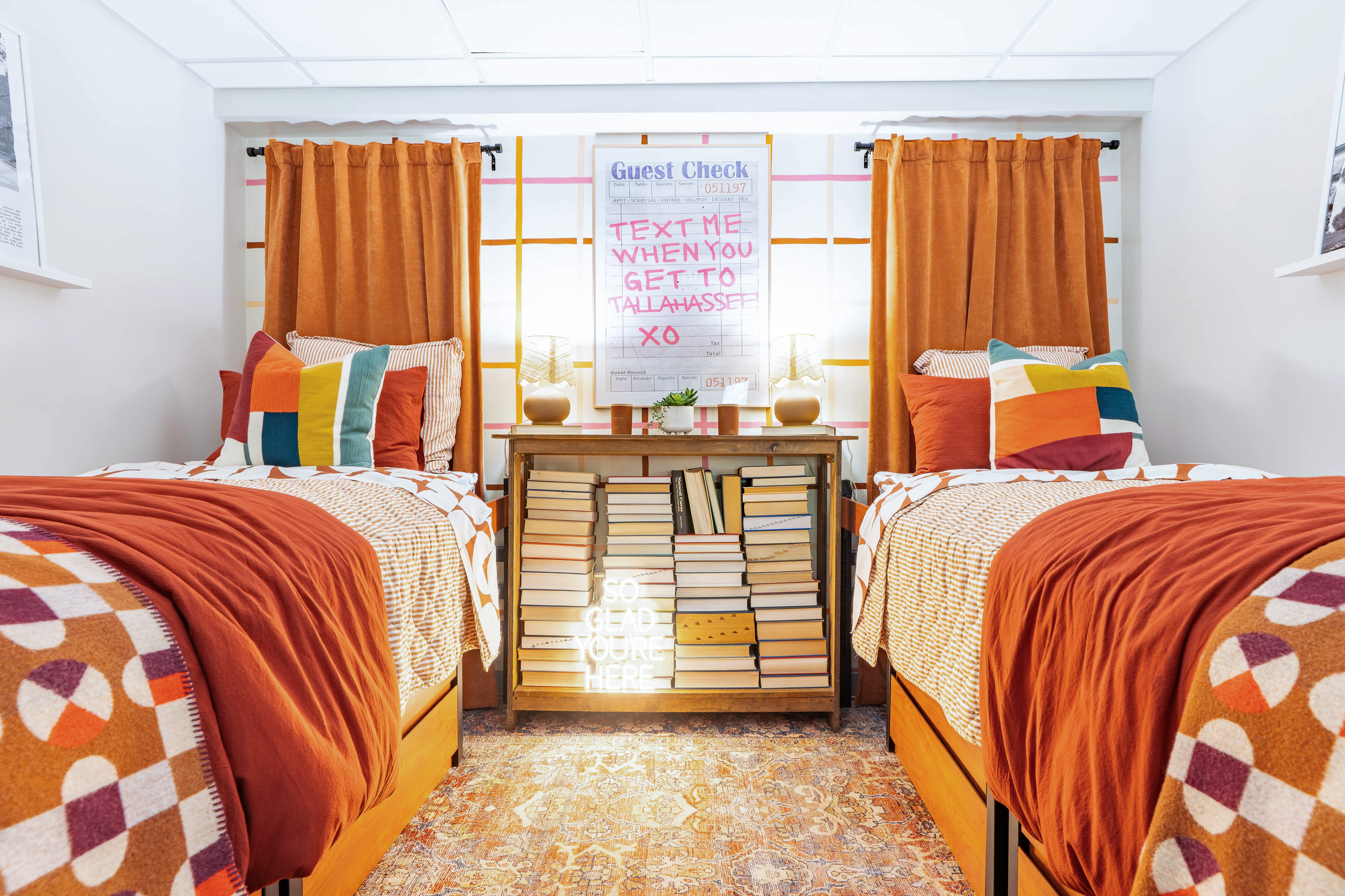 Dorms bedroom