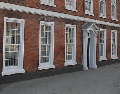 Dealer store image