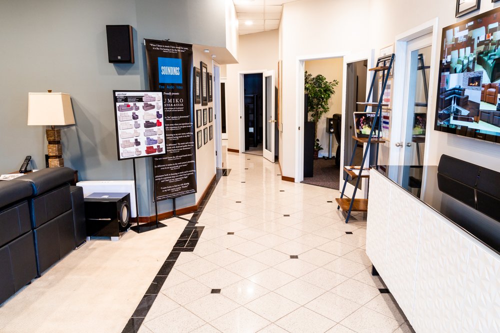 Dealer store image