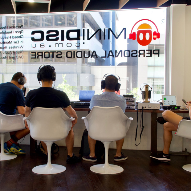 Dealer store image