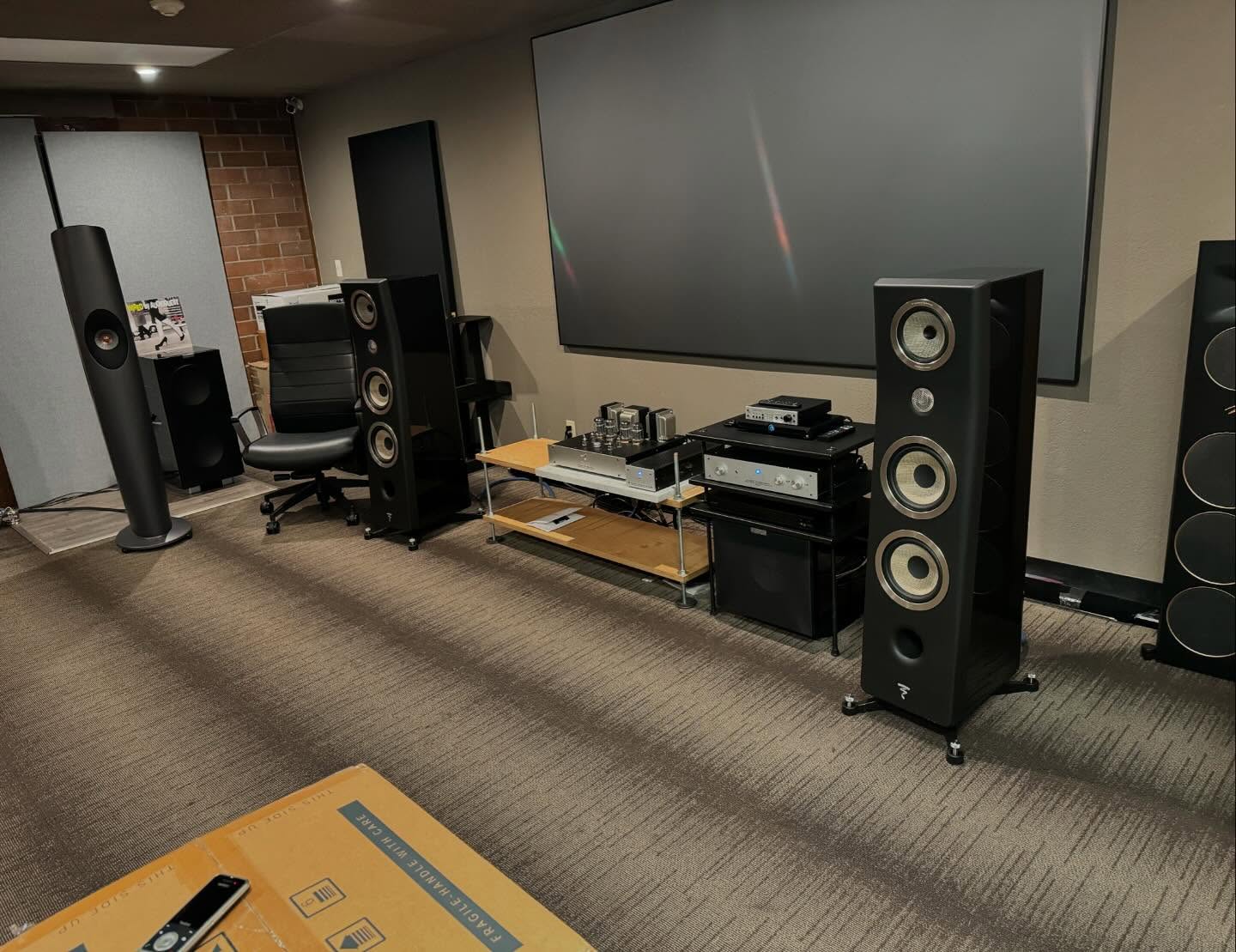 Dealer store image