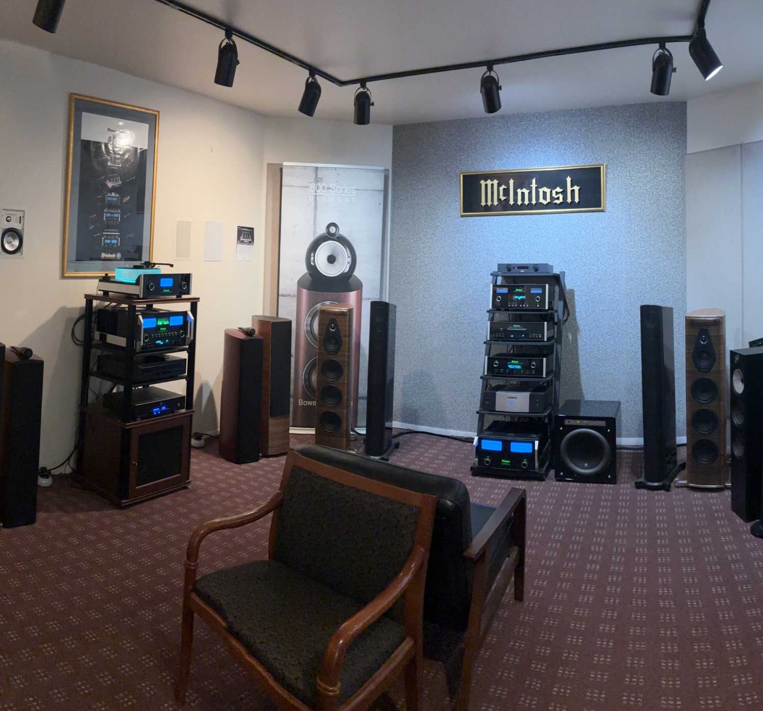 Dealer store image