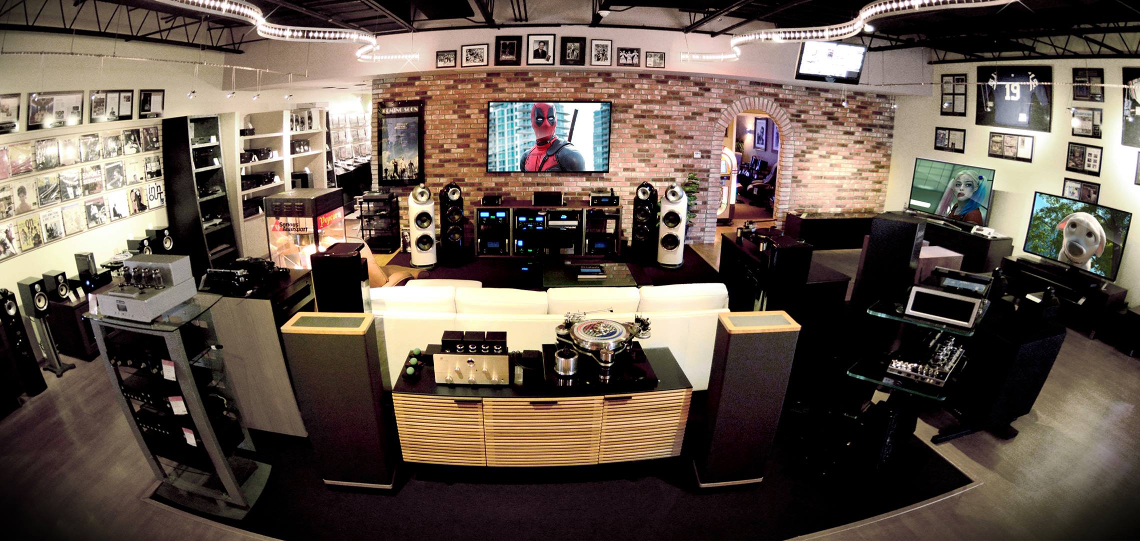Dealer store image