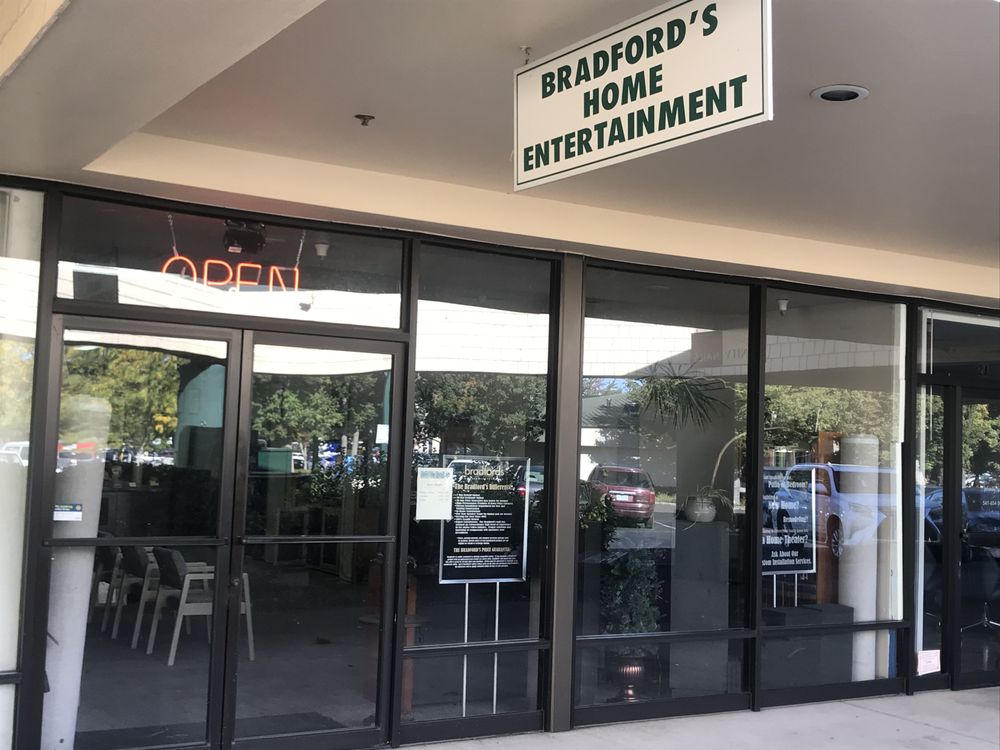 Dealer store image