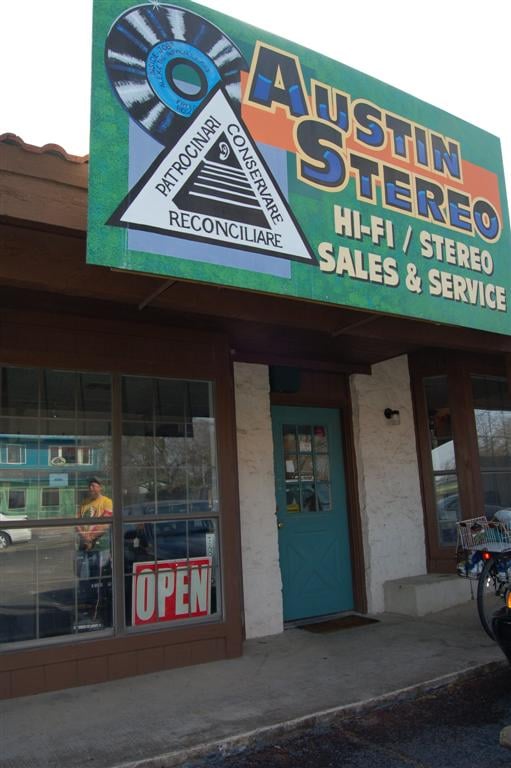 Dealer store image