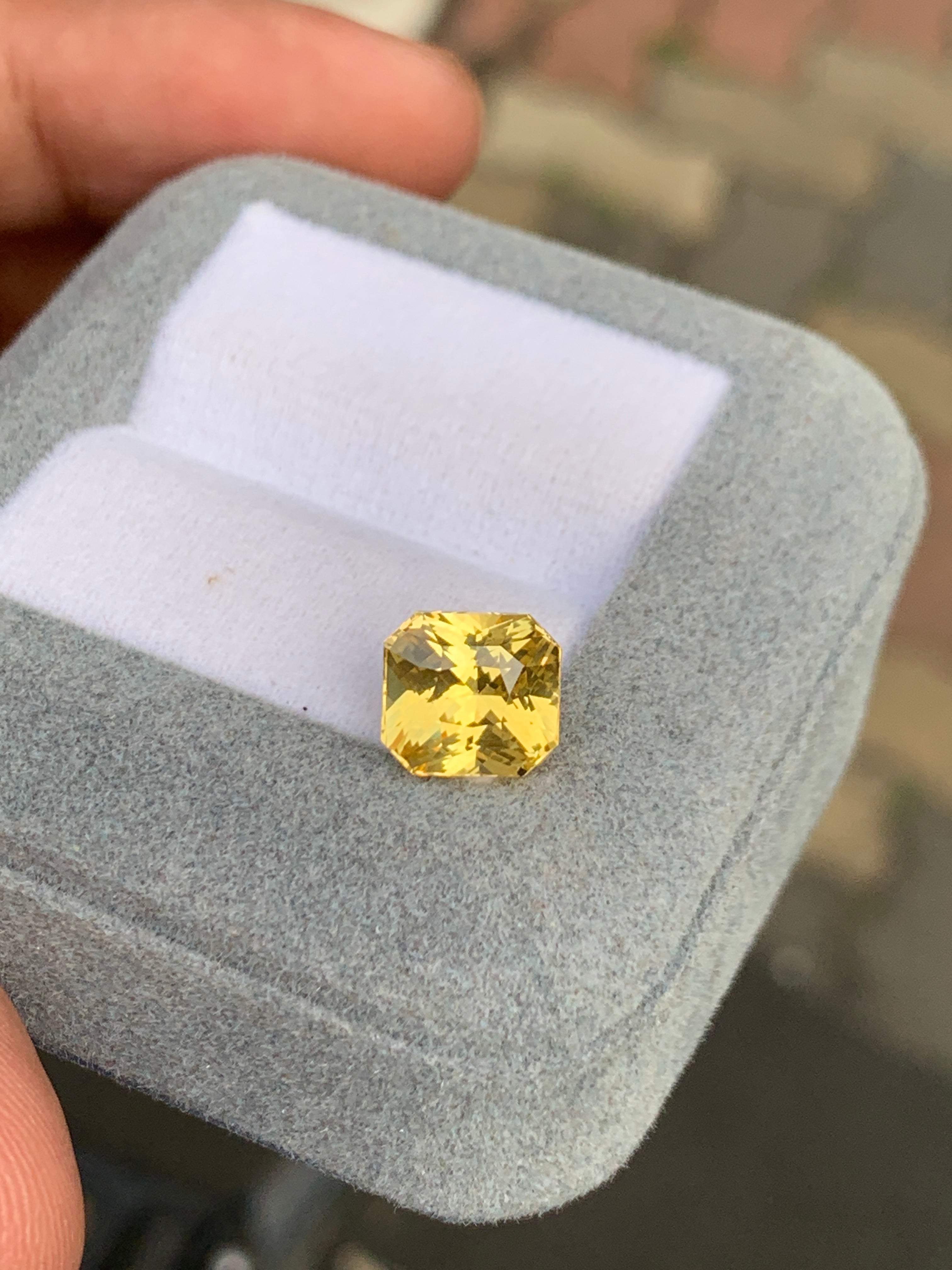 Saphir jaune • 4,00ct