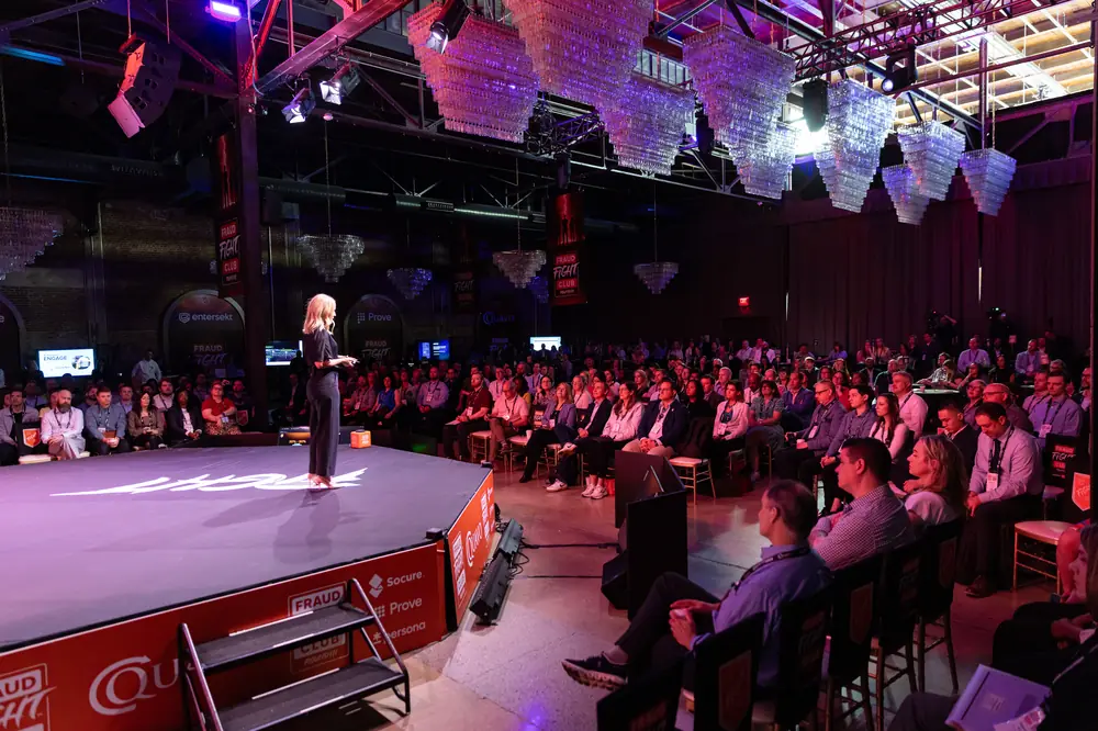 Full main stage audience, Round III