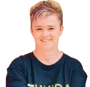 Nina Köttel, Administration, Verwaltung und Fuhrpark bei HNiDA Transport & Logistik