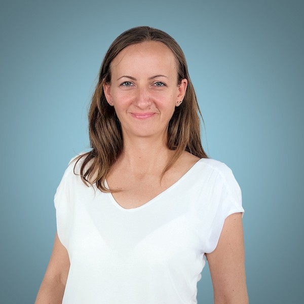 Siket Éva sales manager