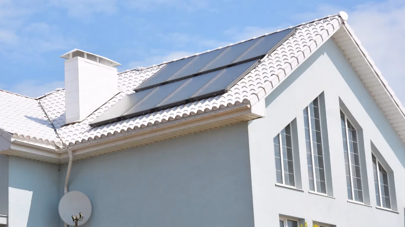 The Benefits of Energy-Efficient Roofing: Save Money and the Environment