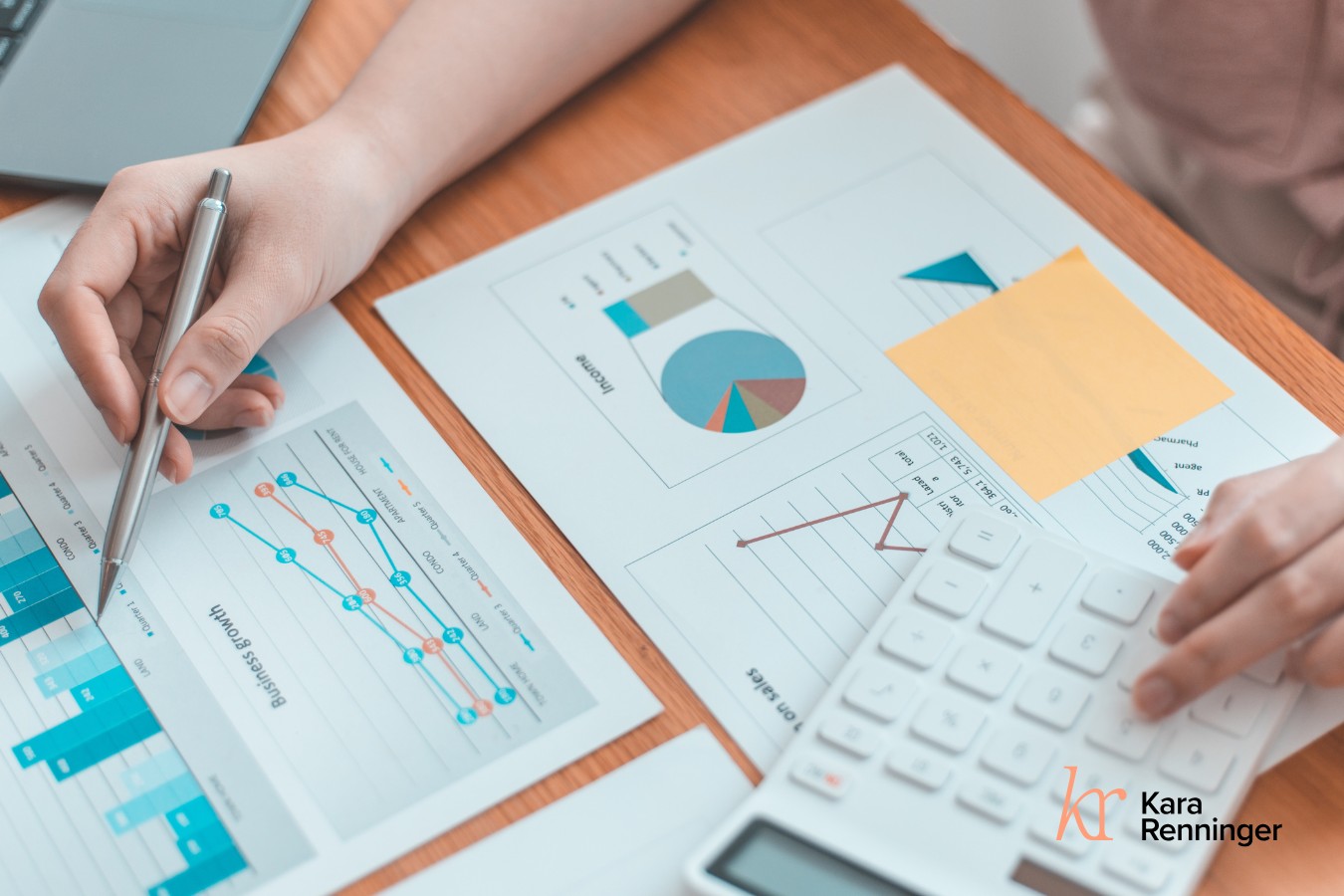 4 Data-Driven Decisions: Tracking Metrics for Client Acquisition Success