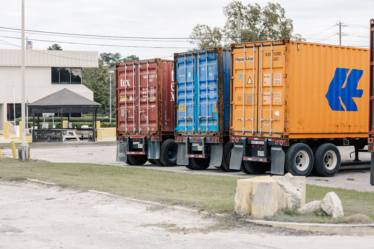 shipping containers with kaolin clay in gordon georgia