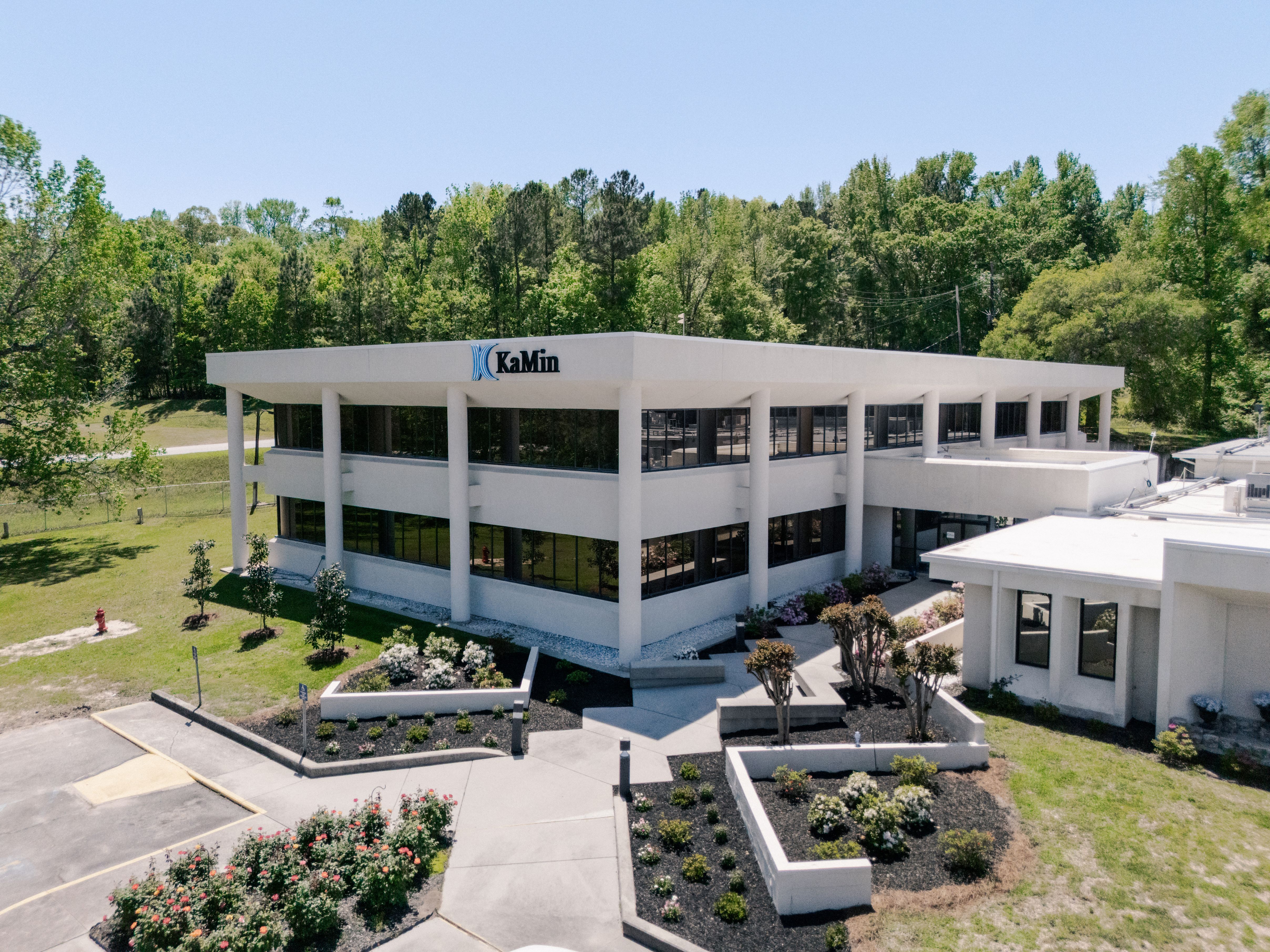 kamin mcintyre plant exterior