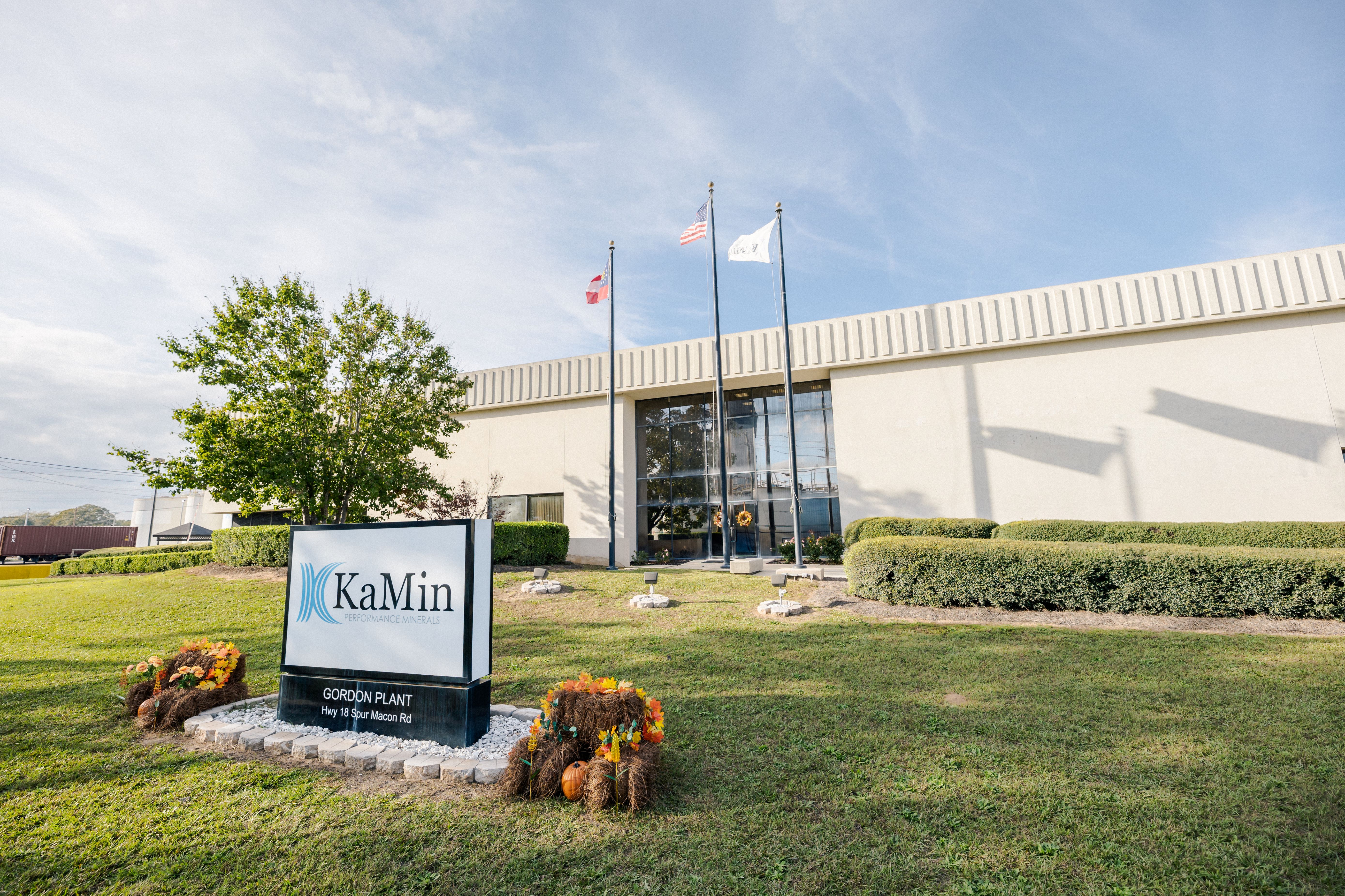 kamin gordon plant office exterior
