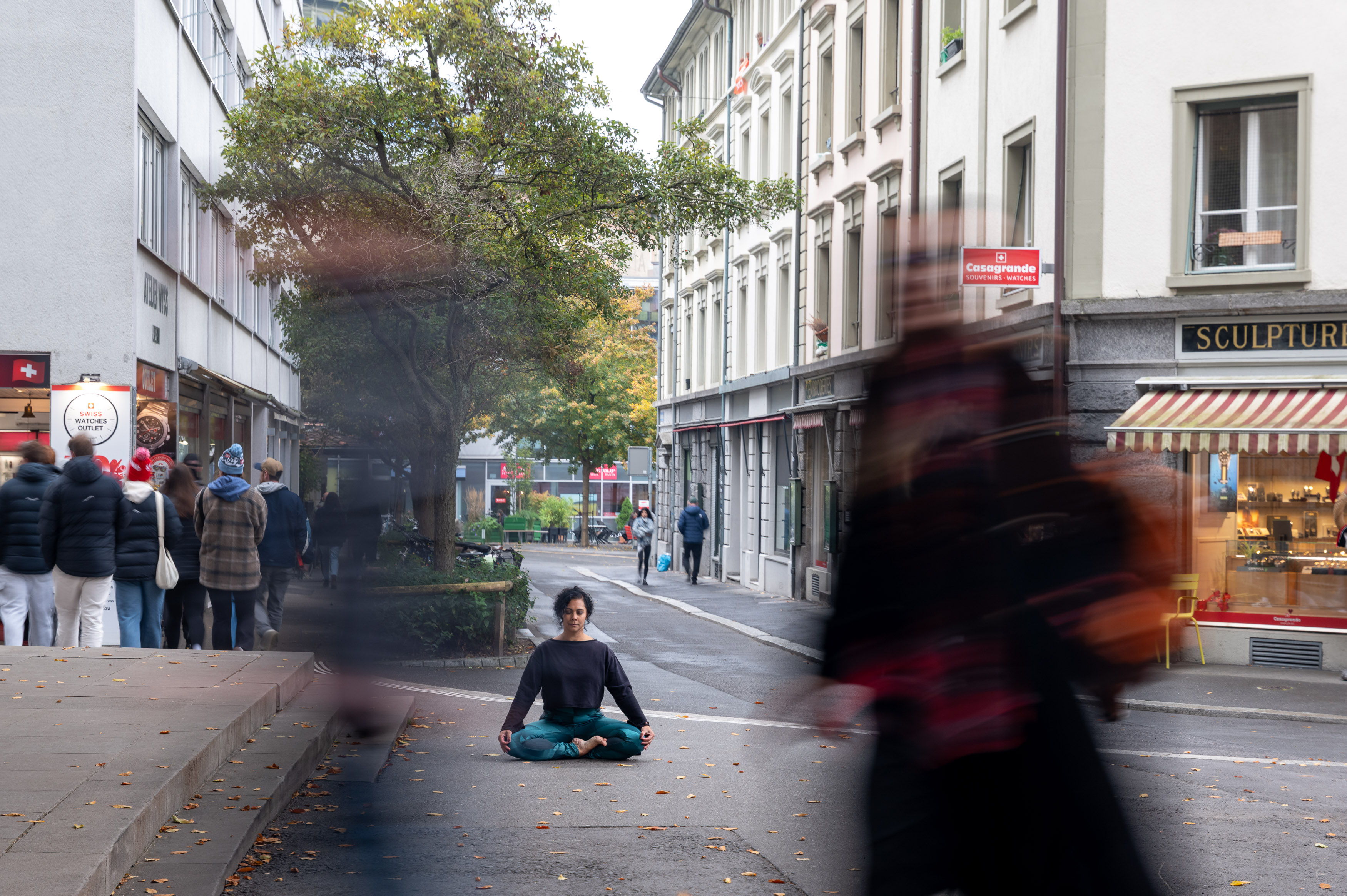 Yogastudio mit schöner Einrichtung