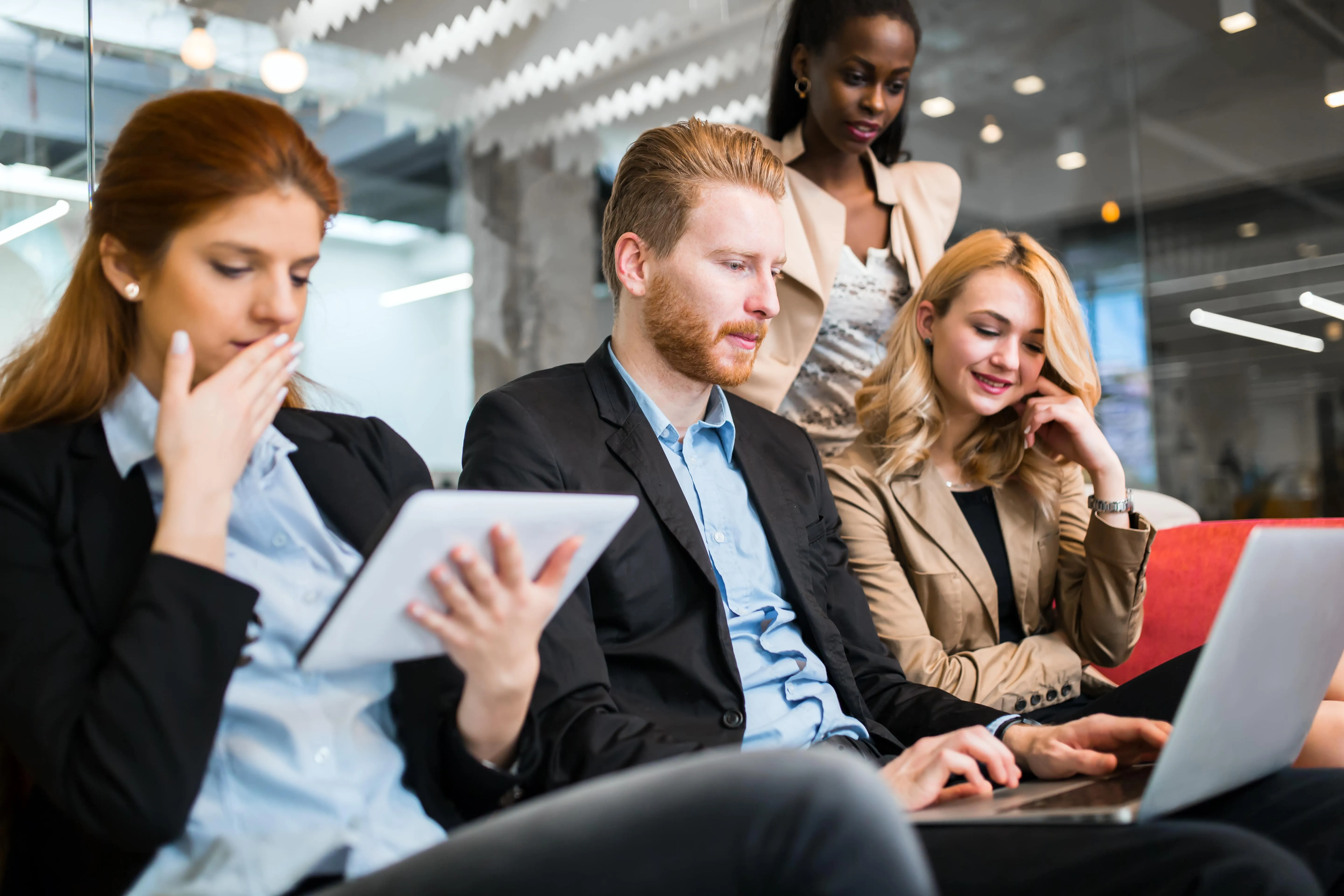 Top B2B Contact Databases to Boost Sales & Marketing Efforts | Leadspicker