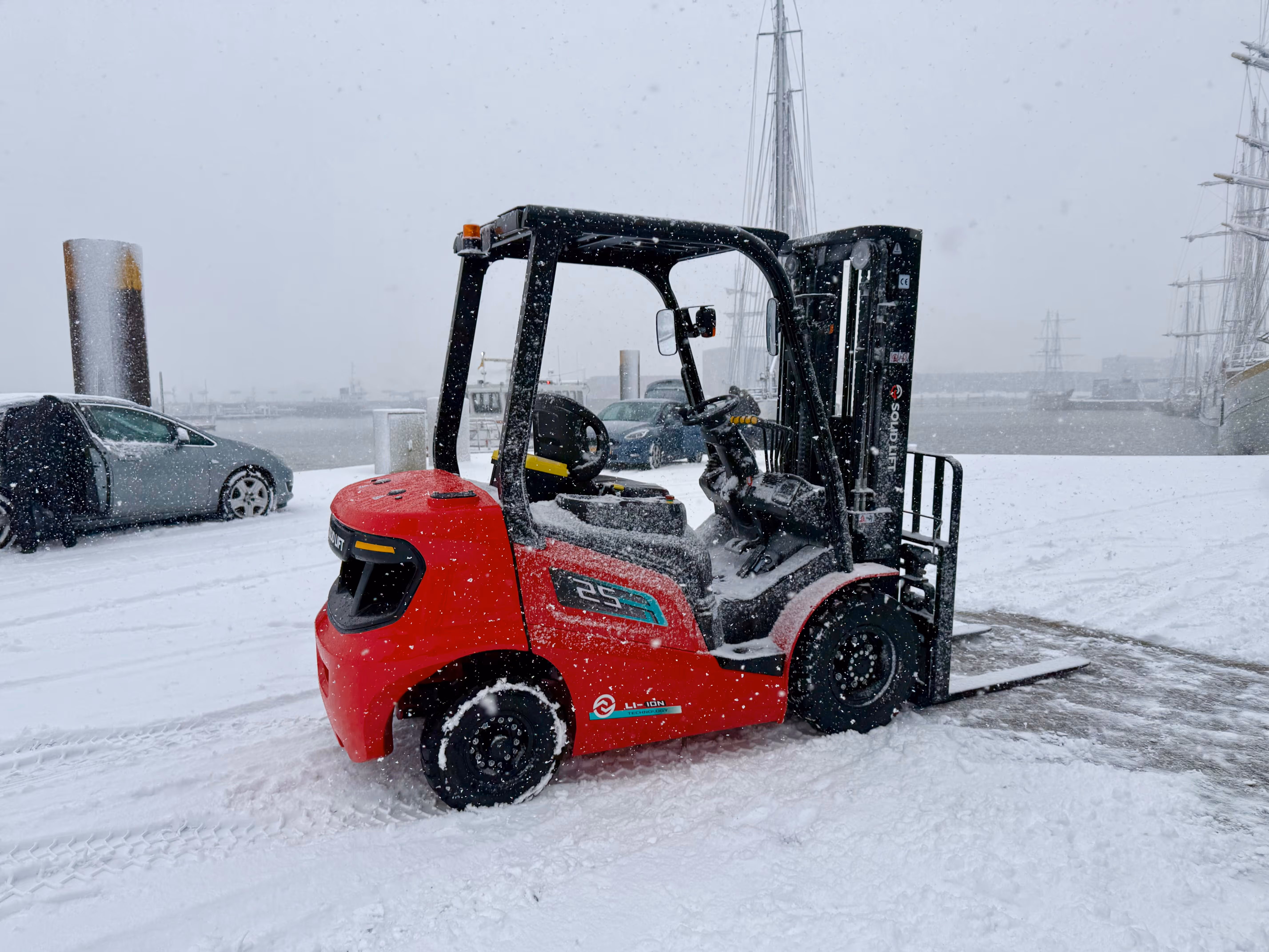 Solid Lift heftruck Batavia Haven