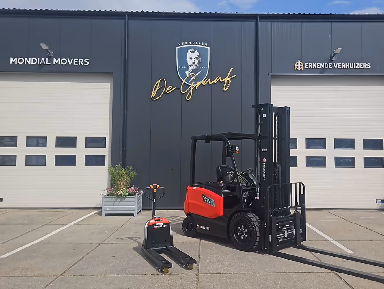 Solid Lift heftruck Mondial De Graaf Verhuizingen