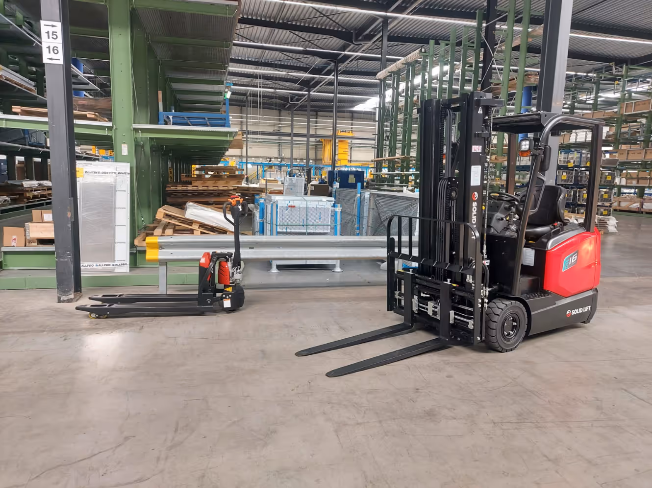 Solid Lift heftruck Alumet