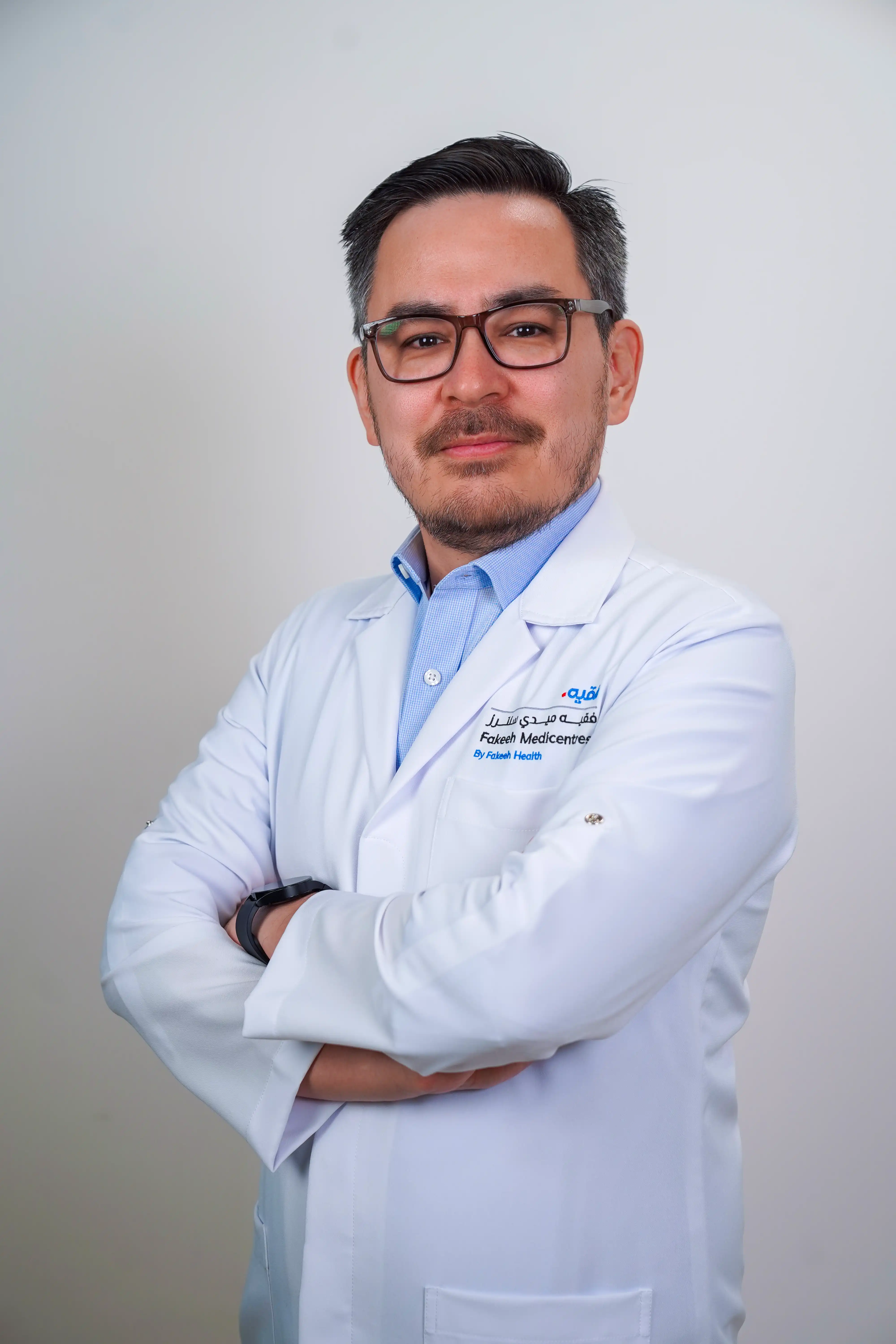 الدكتور مرتضى علي