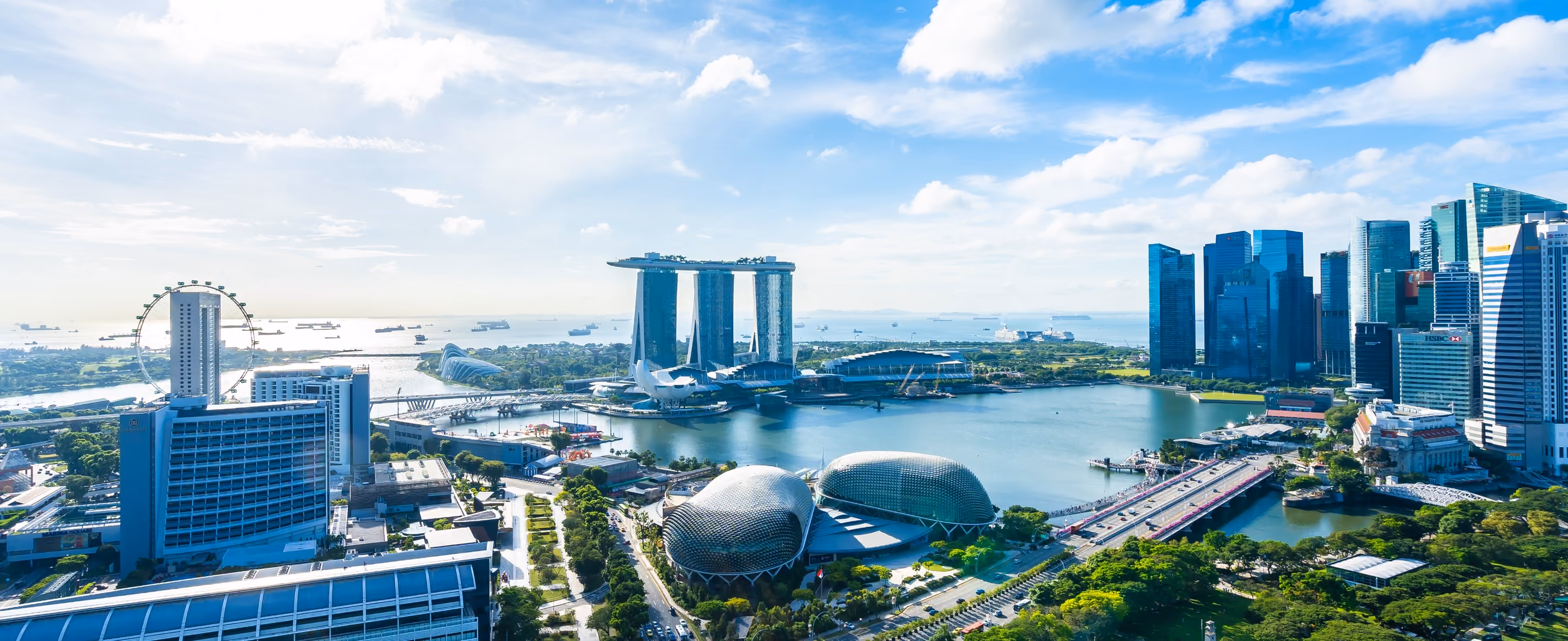 	Aerial daytime view of Marina Bay Sands and the Singapore skyline.