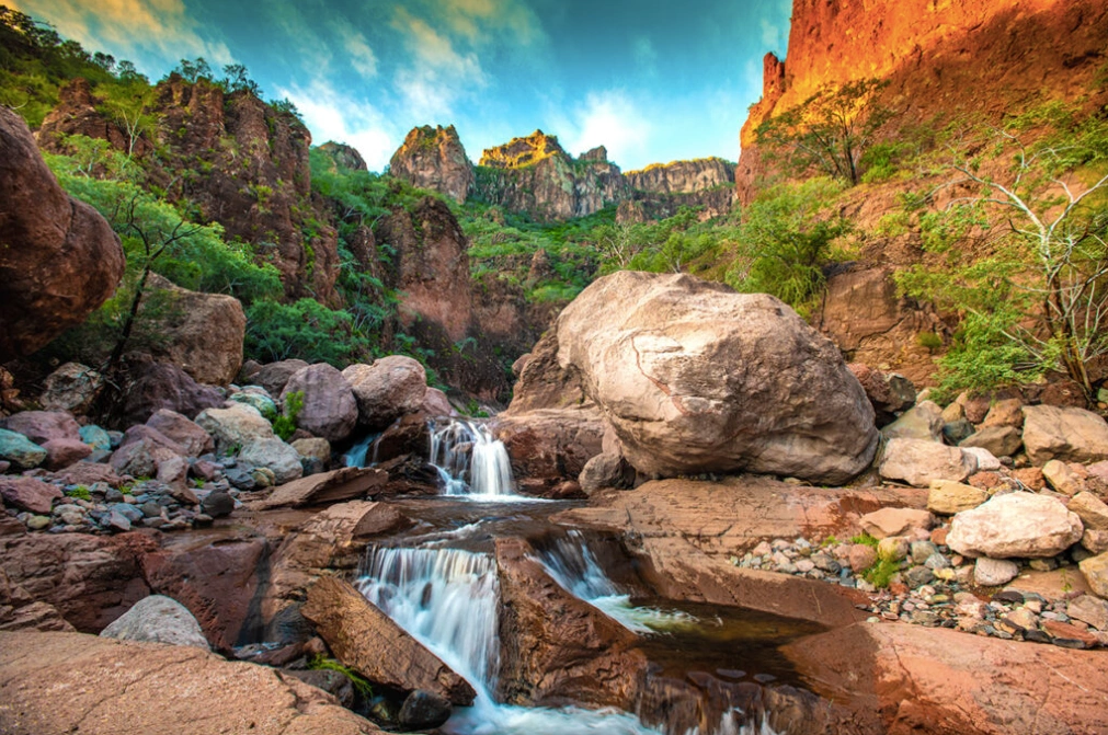 render of KAHAL interior