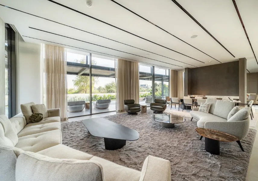 Facade and exterior renovation of villa in Dubai using modern design