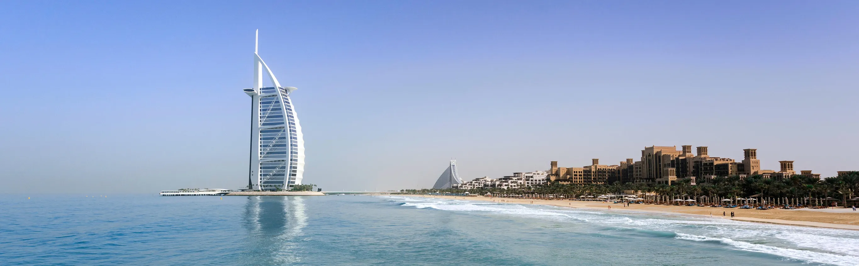 Luxury villa interior design in Dubai by Rayfitout