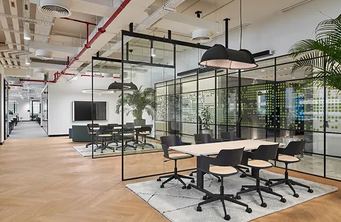 Corporate office interior fit out by Summertown Interiors in Dubai.
