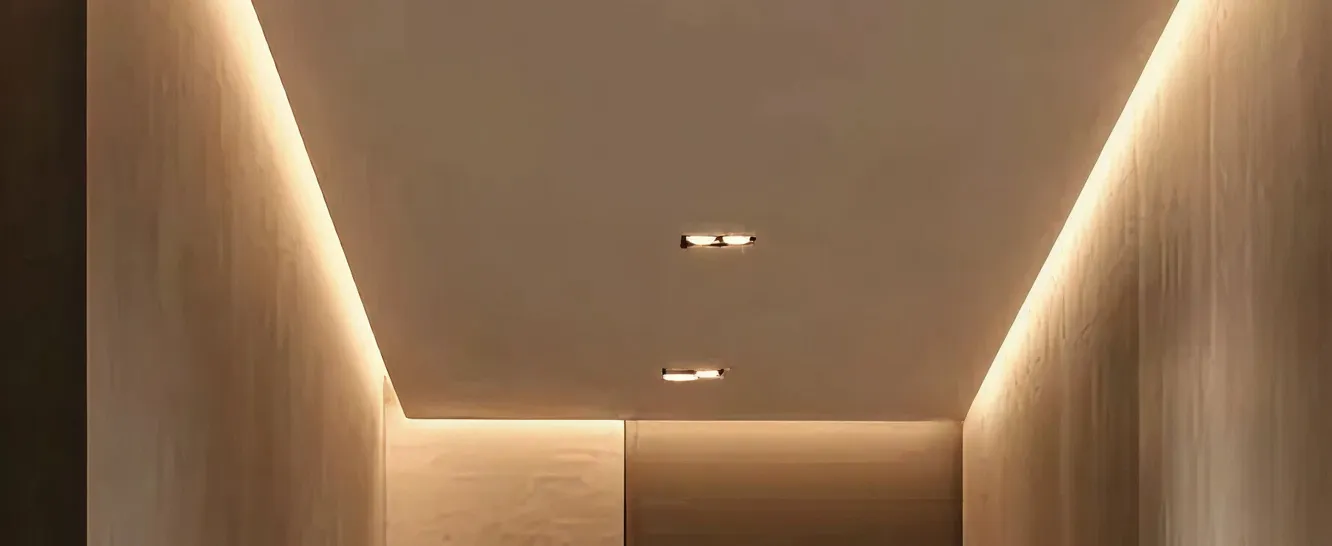 High-end entrance interior design highlighting an integrated LED ceiling in Dubai.