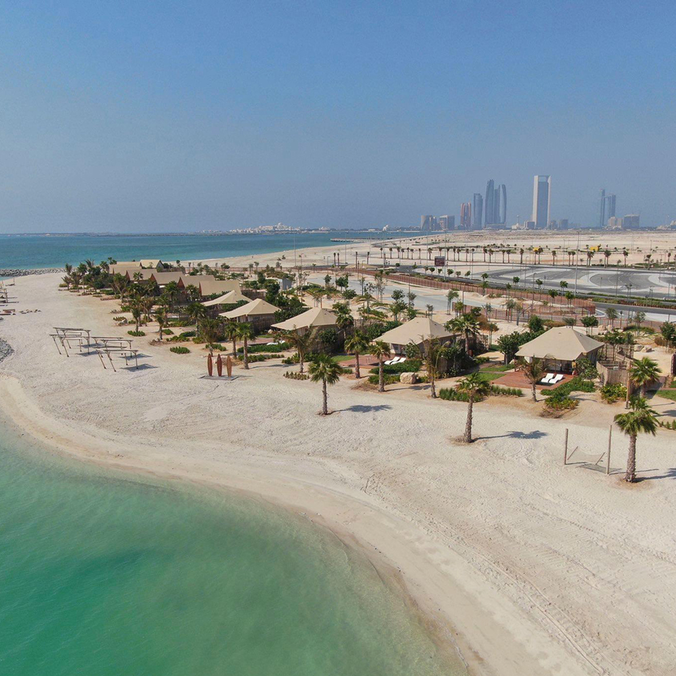 Custom-designed interior in a fully renovated villa in Dubai