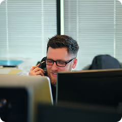 Photo du service hotline et support téléphonique Noralsy