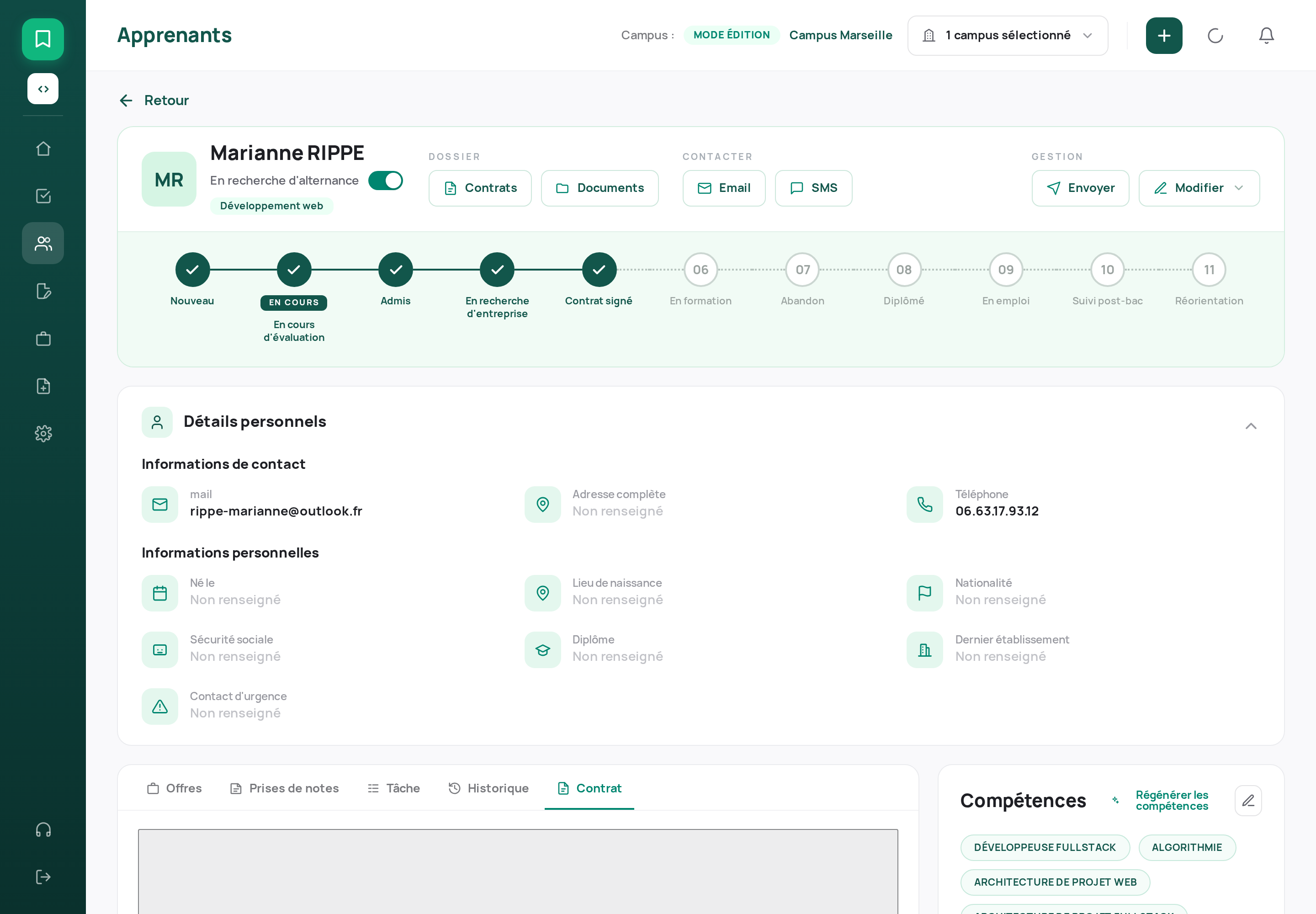 Profil apprenant dans Bloom : statut de recherche d'alternance, étapes du parcours et détails personnels