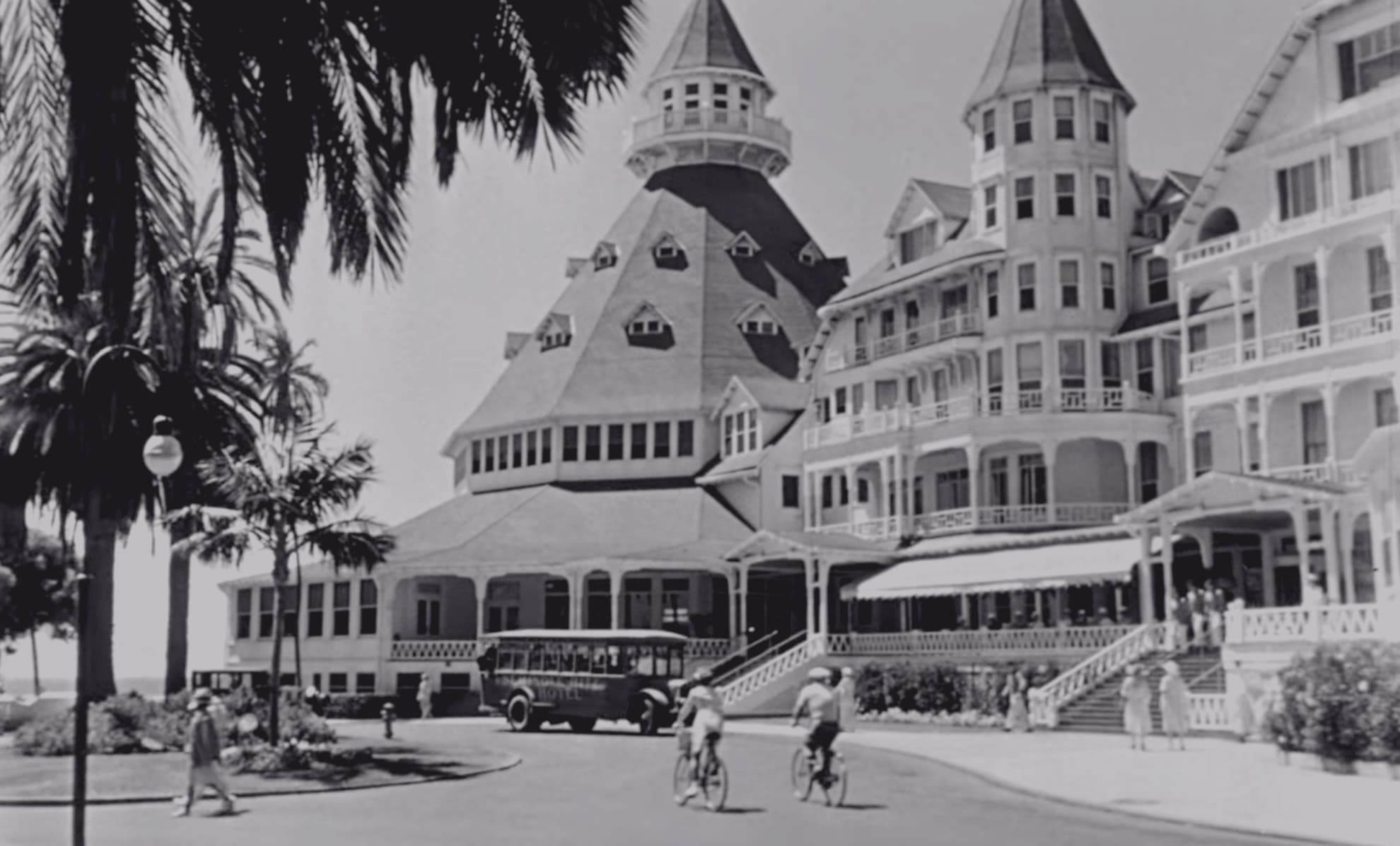 Вид на отель «Дель Коронадо»