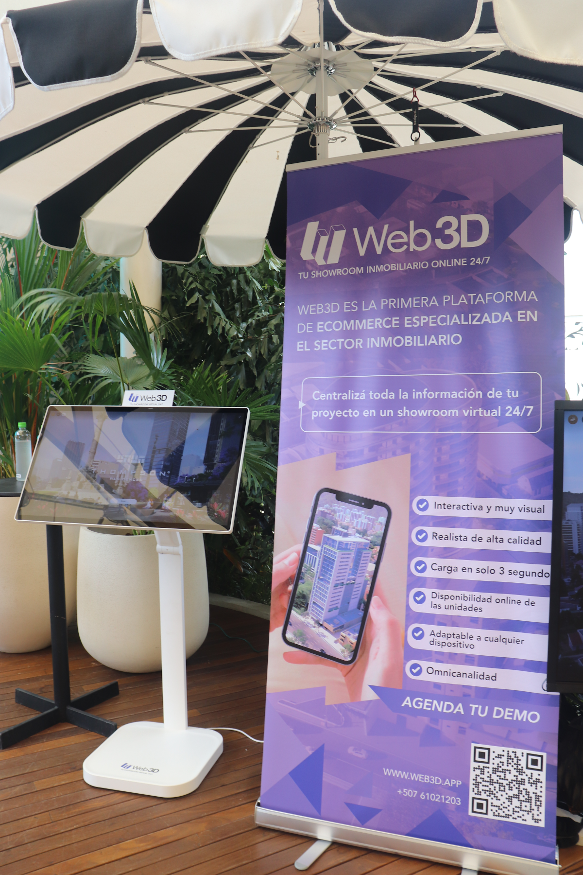 Stand de Web3D en Proptech Latam Panamá