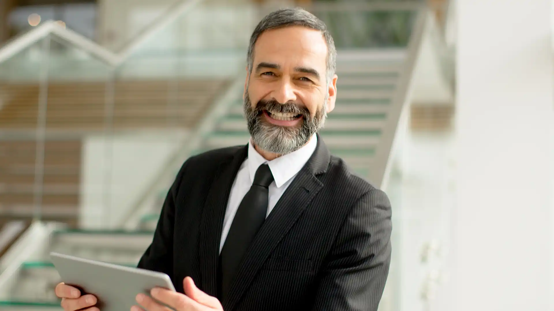 An Easy Guide to Renewing Your Business License in Dubai with Meydan Free Zone