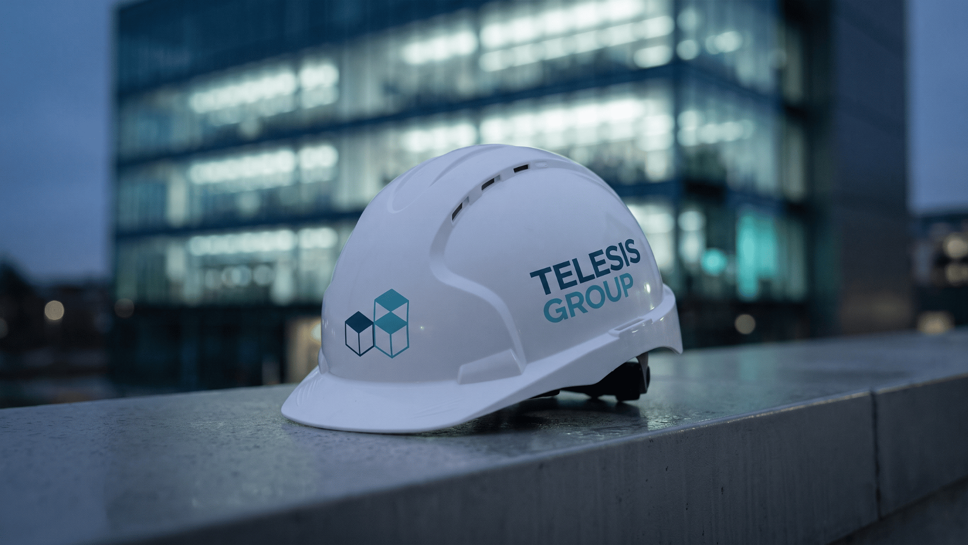 Telesis Group arculat