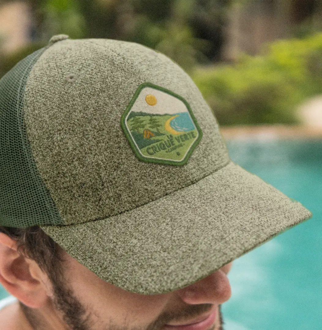 Logo blason fait main sur une casquette