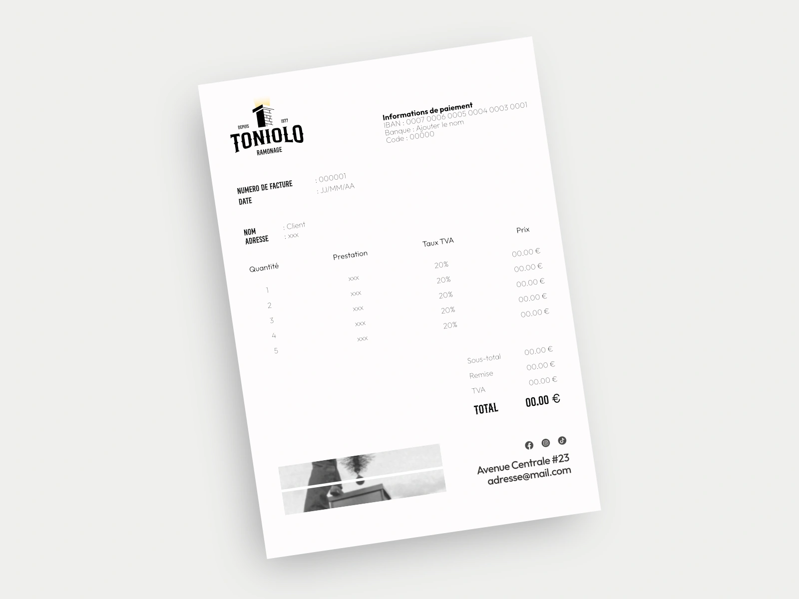 Création d'un en-tête pour un document administratif avec le logo de Toniolo