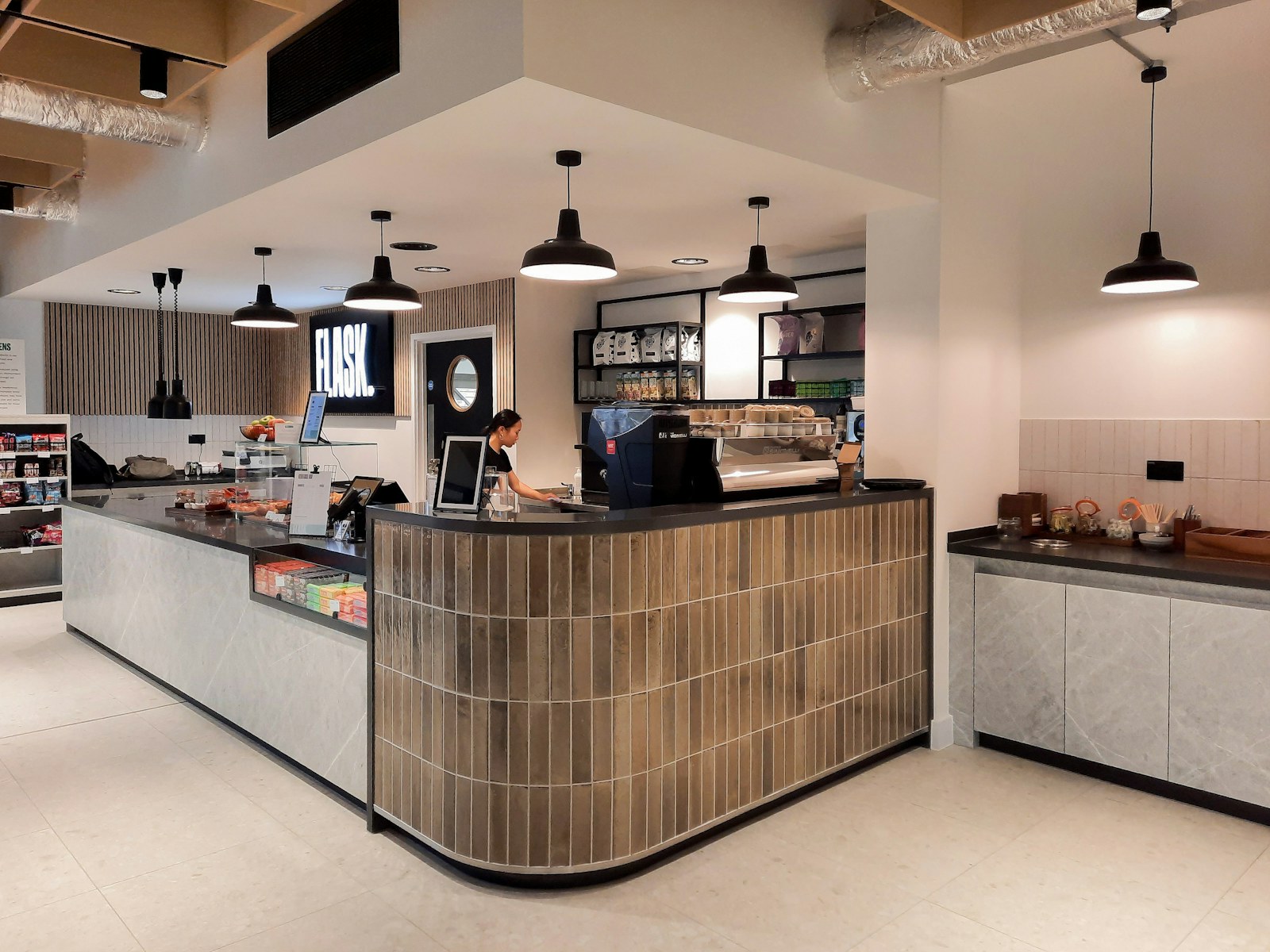 How to prepare a restaurant fit out budget in Dubai