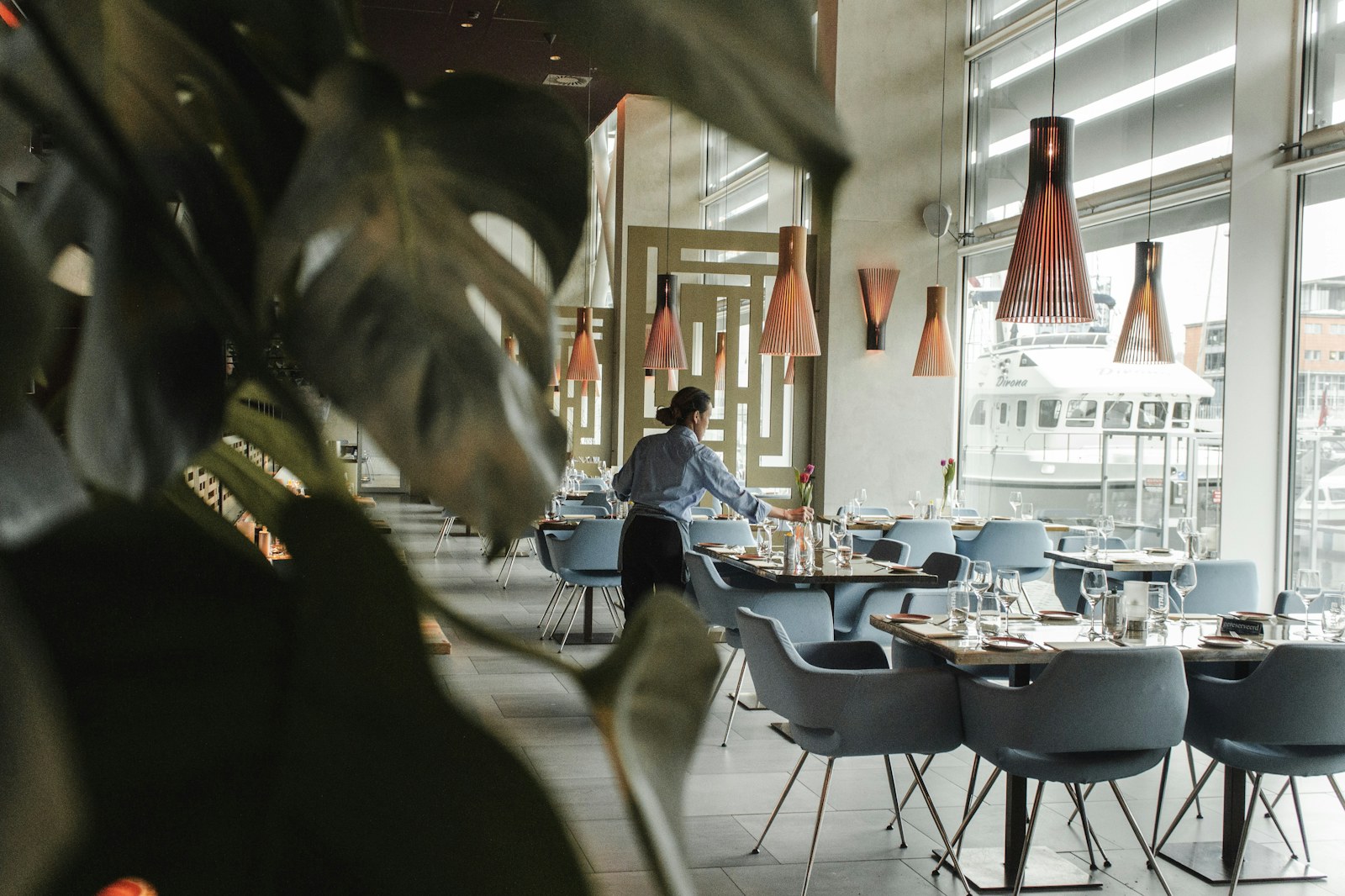 Restaurant fit out timeline in Dubai