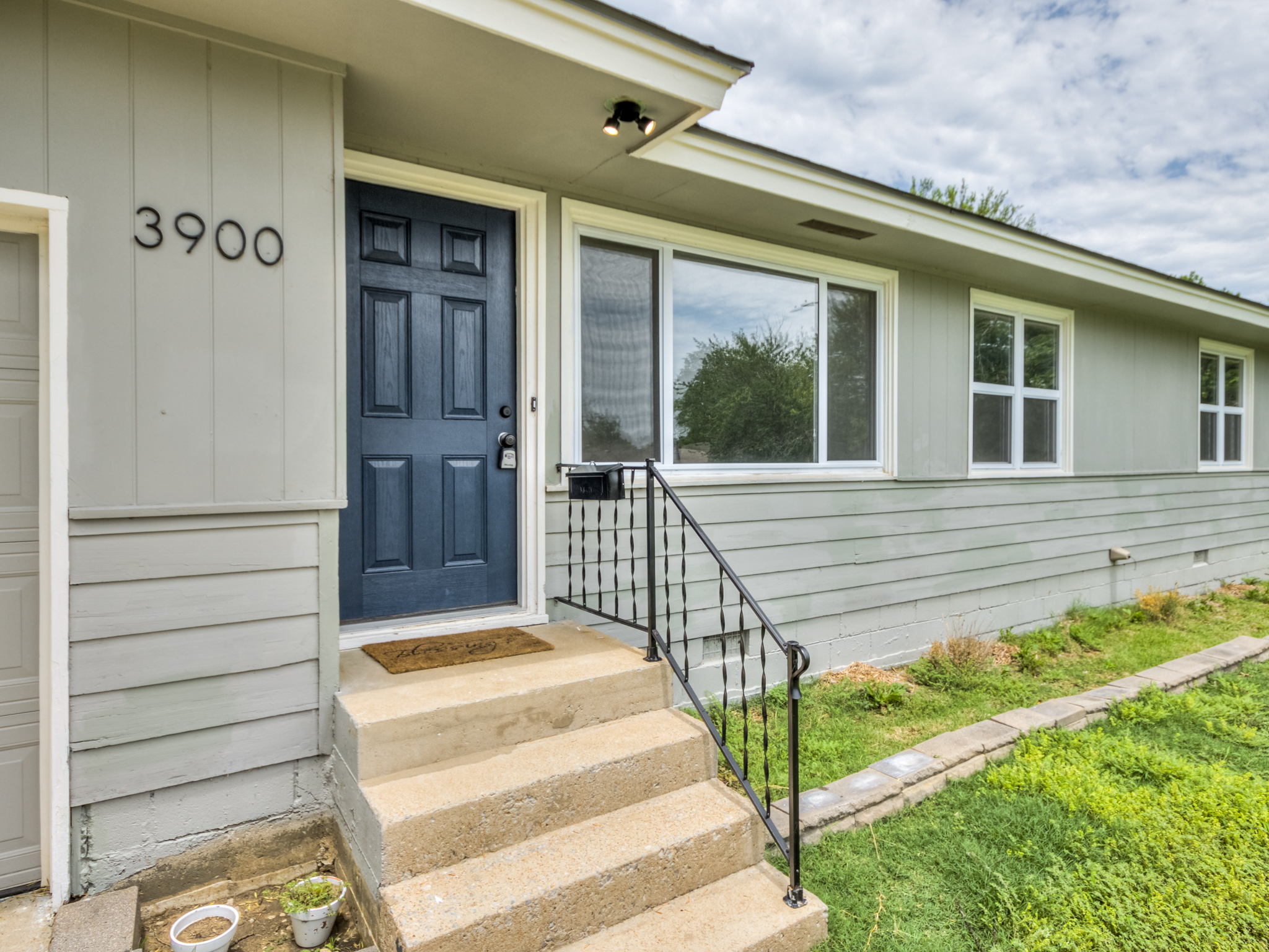 3900 Fairview